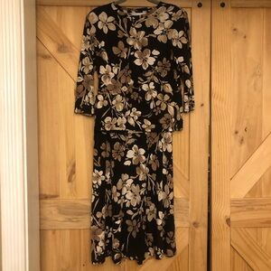Drapers & Damons Floral Black and Brown Women's 2 Piece Top / Skirt Size SP